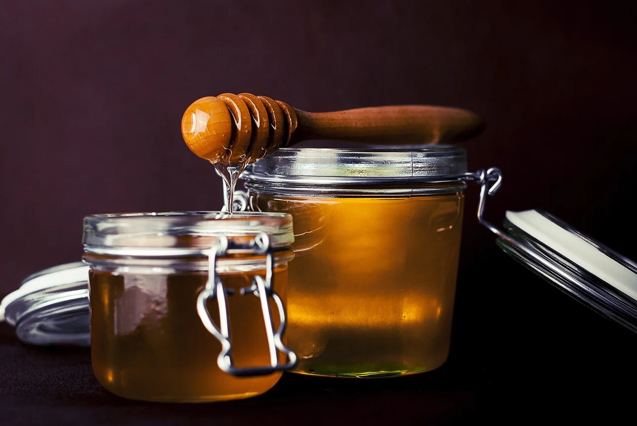 Manuka Honey की चिकित्सा शक्ति: उपयोग और स्वास्थ्य लाभों Manuka Honey की चिकित्सा शक्ति: उपयोग और स्वास्थ्य लाभों